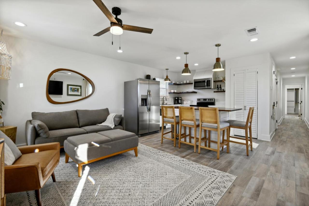 Vacation Bay St Louis Walk To Beach, Dining, Shopping, And Nightlife * Bay St. Louis